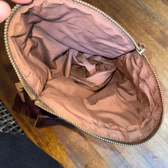 Lucky Brand  "Stash"  Shoulder Bag Genuine Italian Leather - Picture 5 of 7